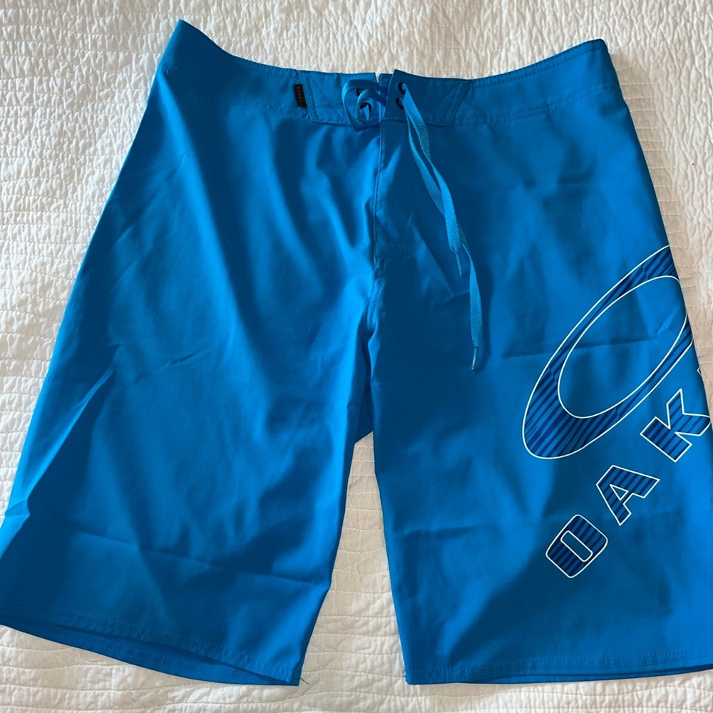 Oakley Swim